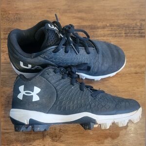 Under Armour Black Athletic Shoes